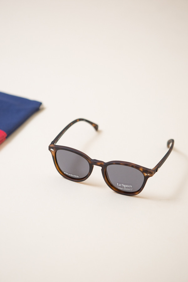 Le Specs Bandwagon Sunglasses / Matte Tort Le Specs Bandwagon Sunglasses / Matte Tort