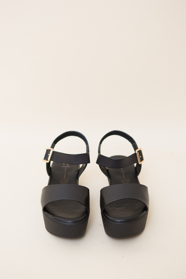 BC Shoes Feline Platform Sandals BC Shoes Feline Platform Sandals
