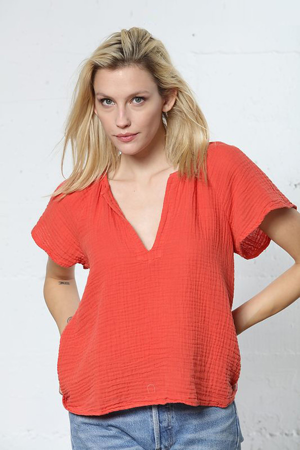 lavi cerise top in grenadine lavi cerise top in grenadine