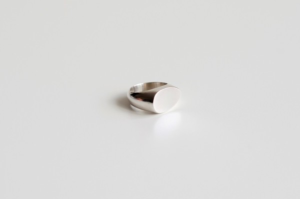 Muraco Wolfe Egg Signet Ring Muraco Wolfe Egg Signet Ring