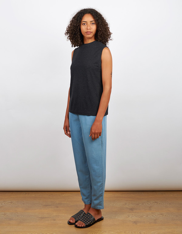 Just Female Lincoln Tank Anthracite Just Female Lincoln Tank Anthracite