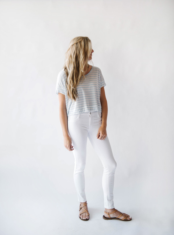 Bella Luxx Boxy Crop Tee Bella Luxx Boxy Crop Tee