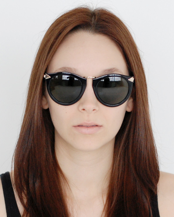 Karen Walker Harvest in Black Karen Walker Harvest in Black