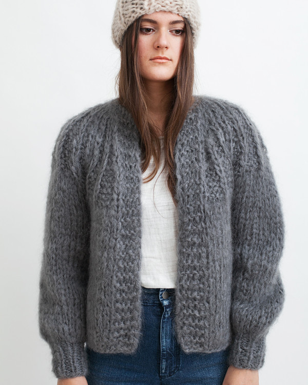 Maiami Mohair Pleated Short Cardigan Maiami Mohair Pleated Short Cardigan