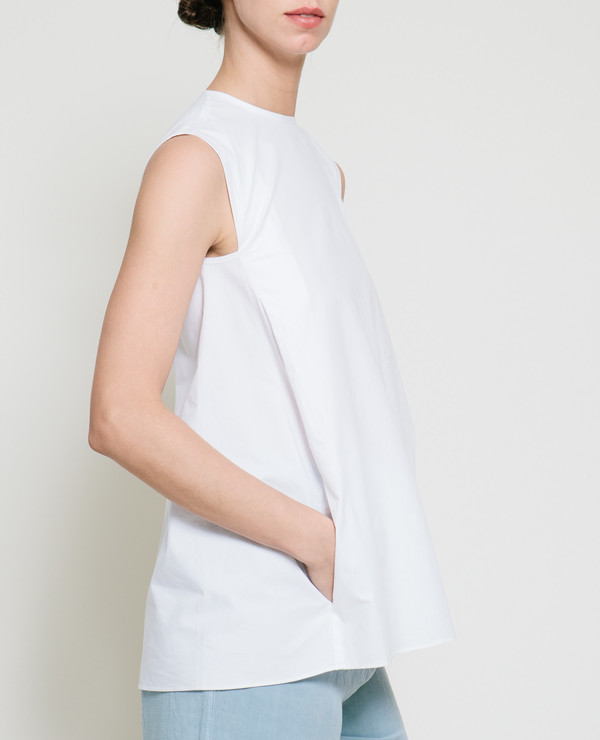 Gary Bigeni Safil Fold Top in White Gary Bigeni Safil Fold Top in White