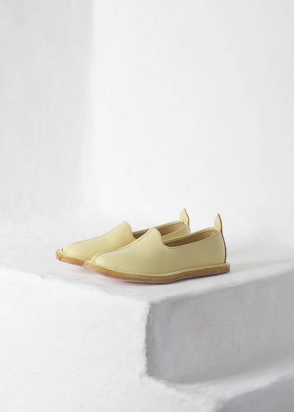 Vayarta Slip-On - peel Vayarta Slip-On - peel