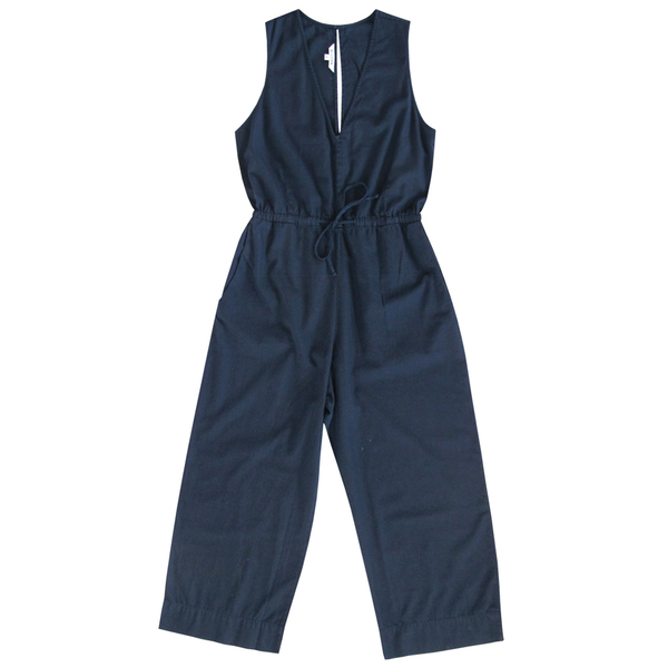 ALI GOLDEN SLIT-BACK JUMPER - DEEP NAVY ALI GOLDEN SLIT-BACK JUMPER - DEEP NAVY