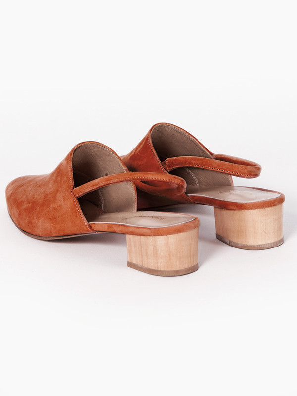 Anne Thomas Williamsburg Shoe Brown Anne Thomas Williamsburg Shoe Brown
