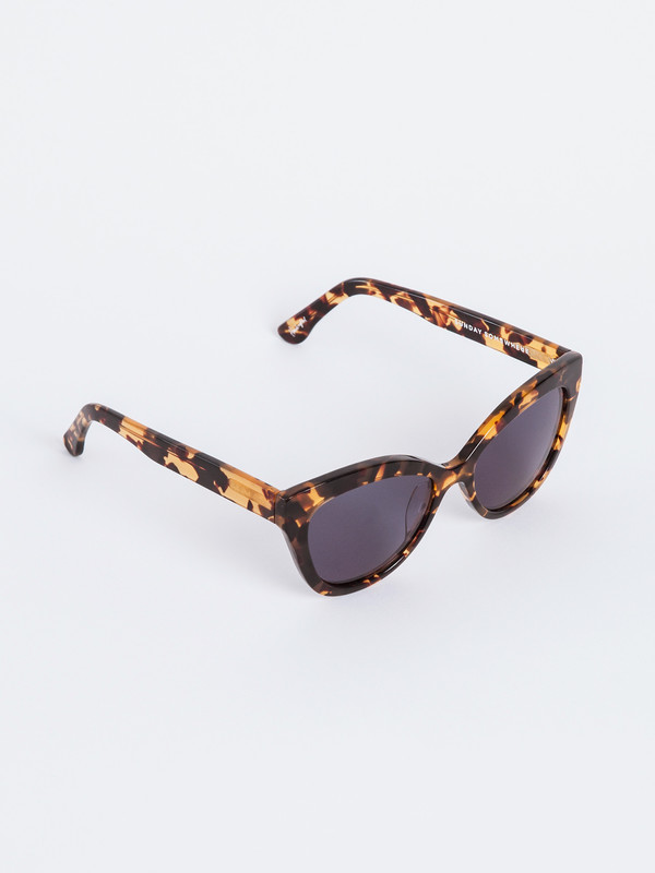 SUNDAY SOMEWHERE PEARL SUNGLASSES SUNDAY SOMEWHERE PEARL SUNGLASSES