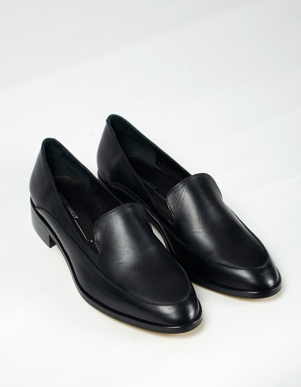 Intentionally Blank Temple Loafer Black Intentionally Blank Temple Loafer Black
