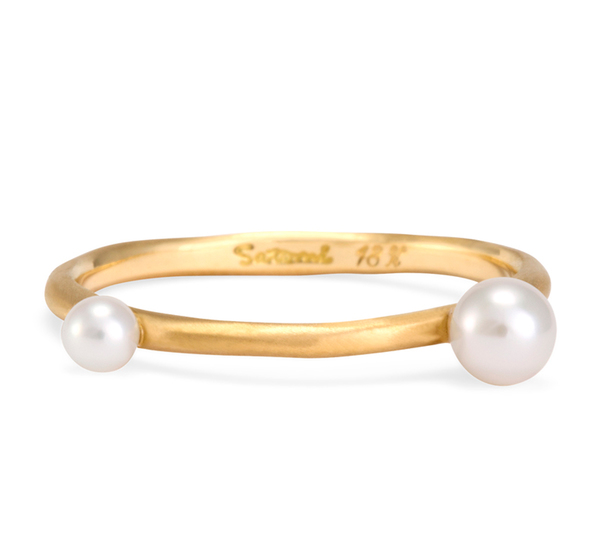 18K Peripheral Double Pearl Ring by Satomi Kawakita 18K Peripheral Double Pearl Ring by Satomi Kawakita