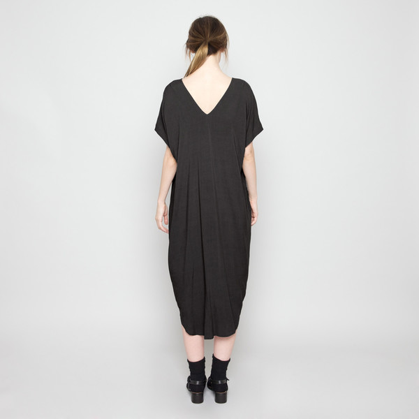 7115 by Szeki Cap Sleeve Reversible Maxi- Black FW16 7115 by Szeki Cap Sleeve Reversible Maxi- Black FW16