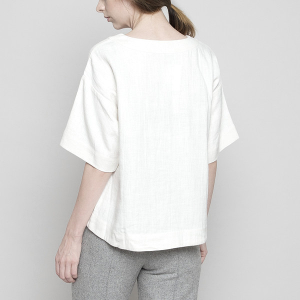 7115 by Szeki Relaxed Boat-Neck Top Off-White FW16 7115 by Szeki Relaxed Boat-Neck Top Off-White FW16