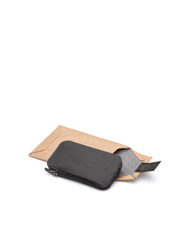 Bellroy Elements Phone Pocket i6 Black Bellroy Elements Phone Pocket i6 Black