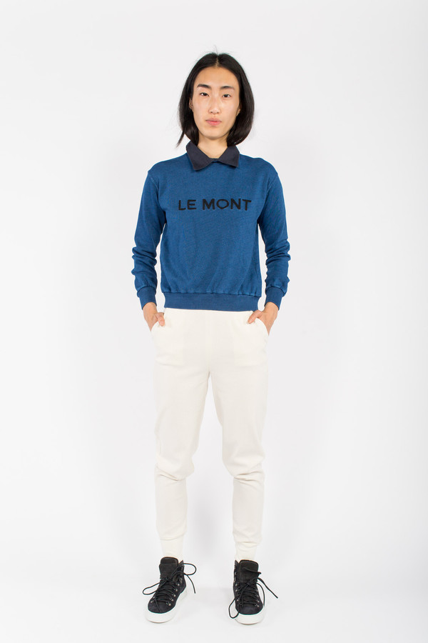Le Mont St. Michel Embroidered Sweatshirt Le Mont St. Michel Embroidered Sweatshirt