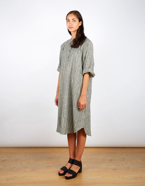 Sunja Link Lounge Tunic Black with Natural Stripe Sunja Link Lounge Tunic Black with Natural Stripe