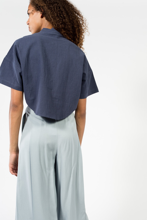 7115 by Szeki Pocket Cropped Shirt 7115 by Szeki Pocket Cropped Shirt