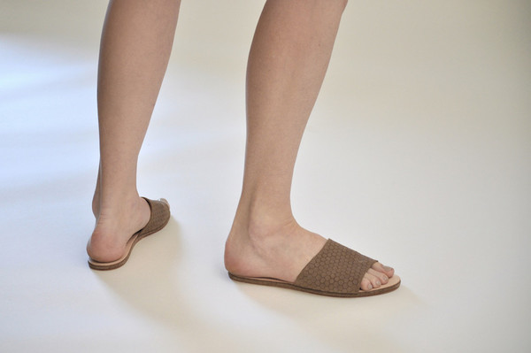 The Palatines Shoes Caelum Slide Sandal - Bark Hex Leather The Palatines Shoes Caelum Slide Sandal - Bark Hex Leather