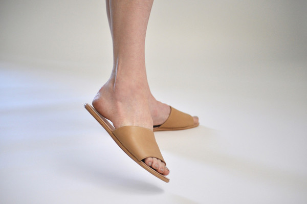 The Palatines Shoes Caelum Slide Sandal - Tan The Palatines Shoes Caelum Slide Sandal - Tan