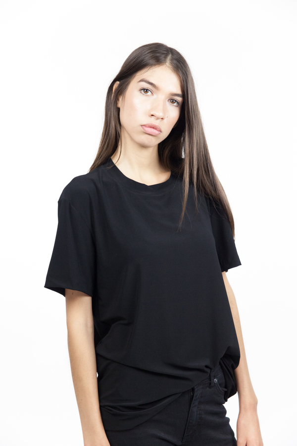 Norma Kamali Go Short Sleeve Boxy Tee - Black Norma Kamali Go Short Sleeve Boxy Tee - Black