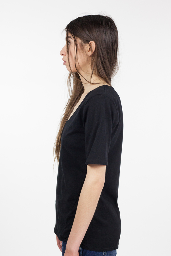 Kowtow Building Block V Tee - Black Kowtow Building Block V Tee - Black
