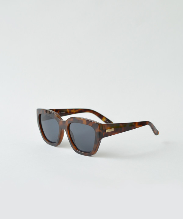 Le Specs Hermosa Tort Sunglasses Le Specs Hermosa Tort Sunglasses