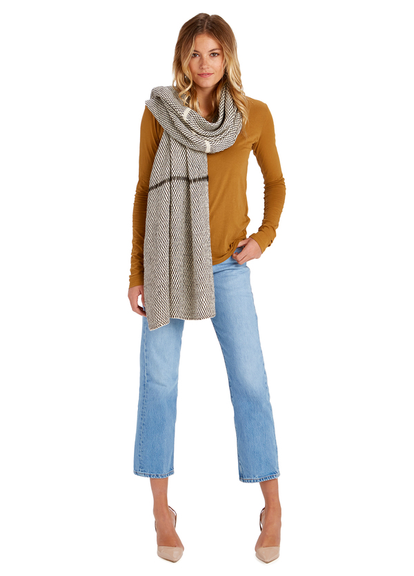 Voz Lineas Shawl Voz Lineas Shawl