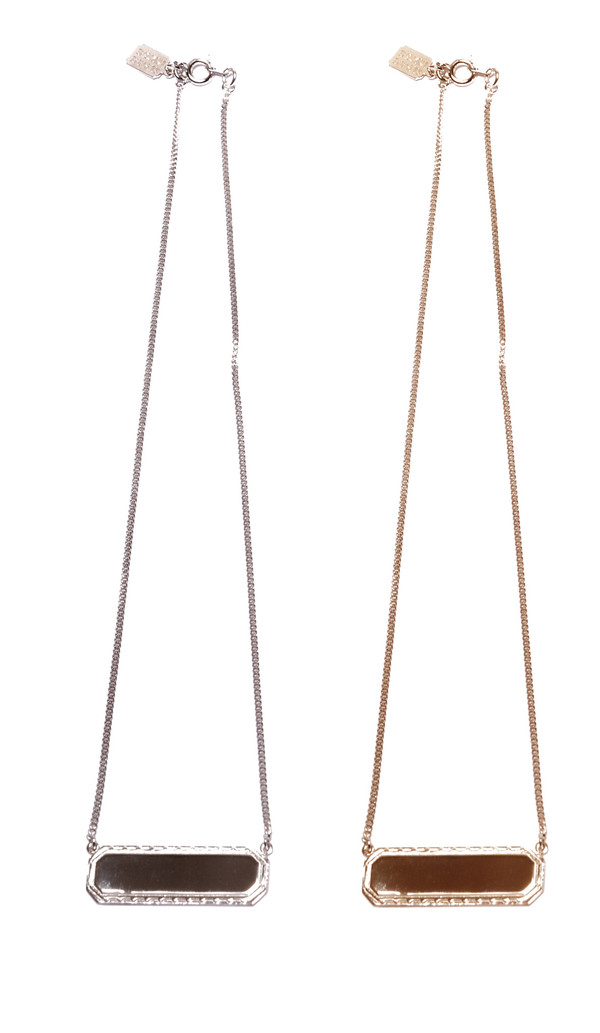 ALYNNE LAVIGNE - Plaque Necklace ALYNNE LAVIGNE - Plaque Necklace