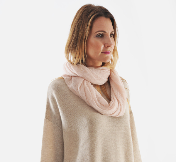 Botto Giuseppe Thick Blush Cashmere Tube Scarf Botto Giuseppe Thick Blush Cashmere Tube Scarf