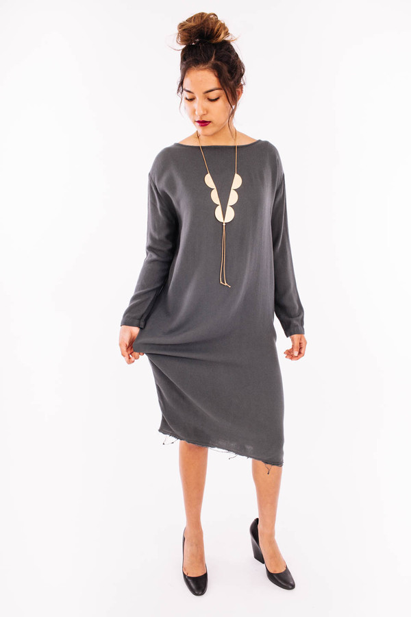 Black Crane Slim Dress (Dark Shadow) Black Crane Slim Dress (Dark Shadow)