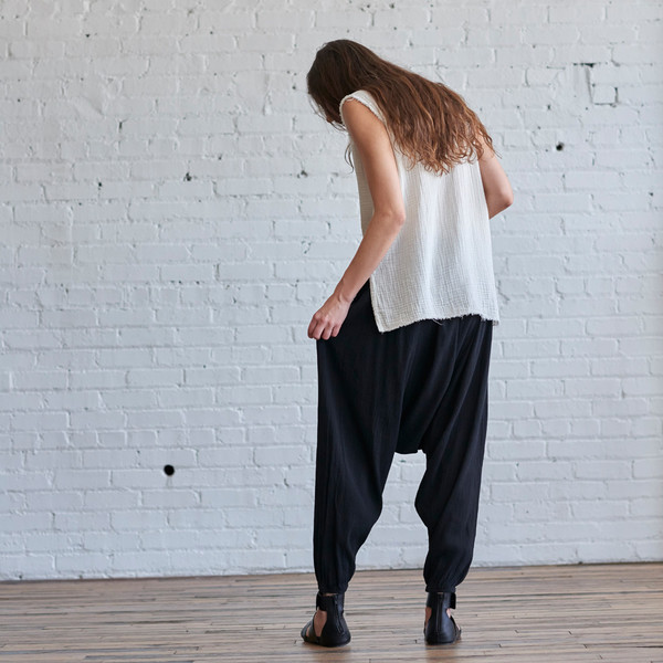 Black Crane Accordion Pant Black Crane Accordion Pant