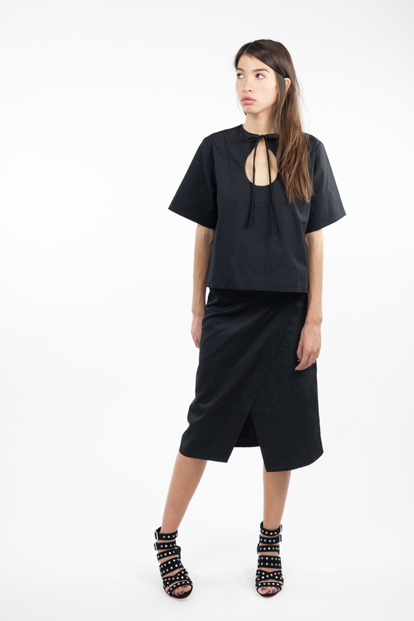 Toit Volant Voila Tie Top - Black Toit Volant Voila Tie Top - Black