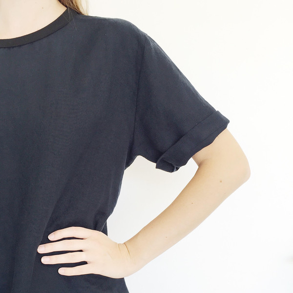 Johan b Navy Linen T-shirt Johan b Navy Linen T-shirt