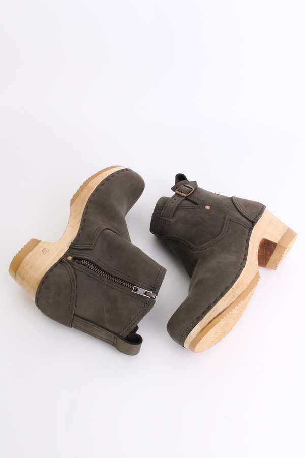 No.6 Store 5” buckle boot in storm No.6 Store 5” buckle boot in storm