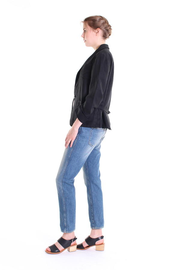 The Podolls Latitude blazer in black The Podolls Latitude blazer in black