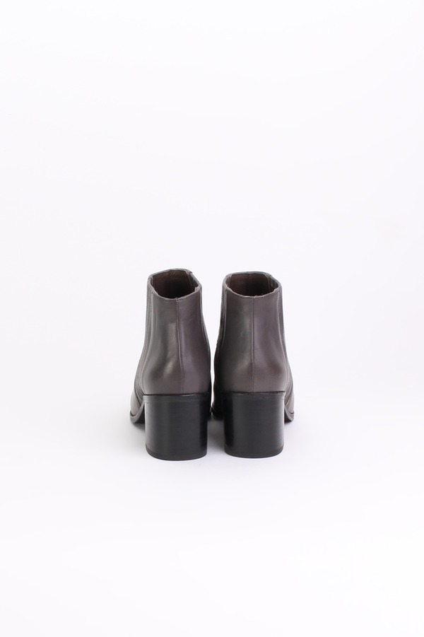 Coclico Zag bootie in grey Coclico Zag bootie in grey