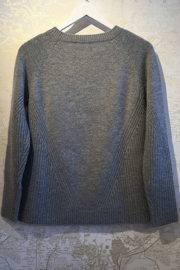 Allude A-line cashmere sweater Allude A-line cashmere sweater