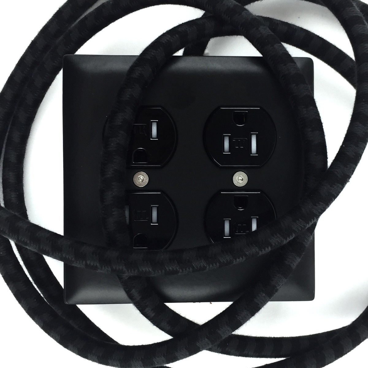 Conway Electric EXTO 4 Quad Outlet Extension Cord Garmentory