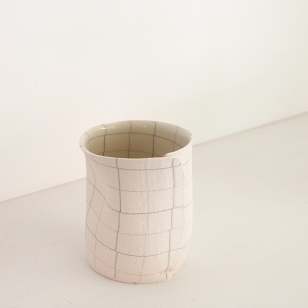 Unknown Wrapped Cup, Grid Unknown Wrapped Cup, Grid