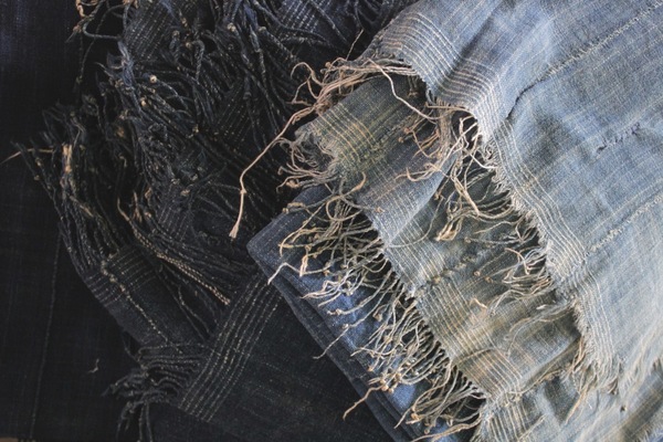 Unknown Softened Indigo Throw Unknown Softened Indigo Throw