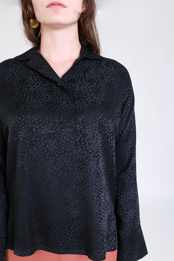Svilu Electrician shirt in black Svilu Electrician shirt in black
