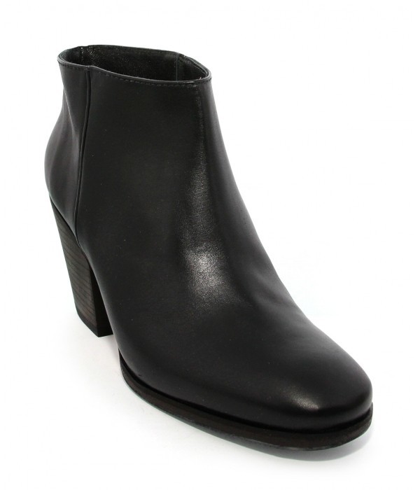RACHEL COMEY MARS RACHEL COMEY MARS