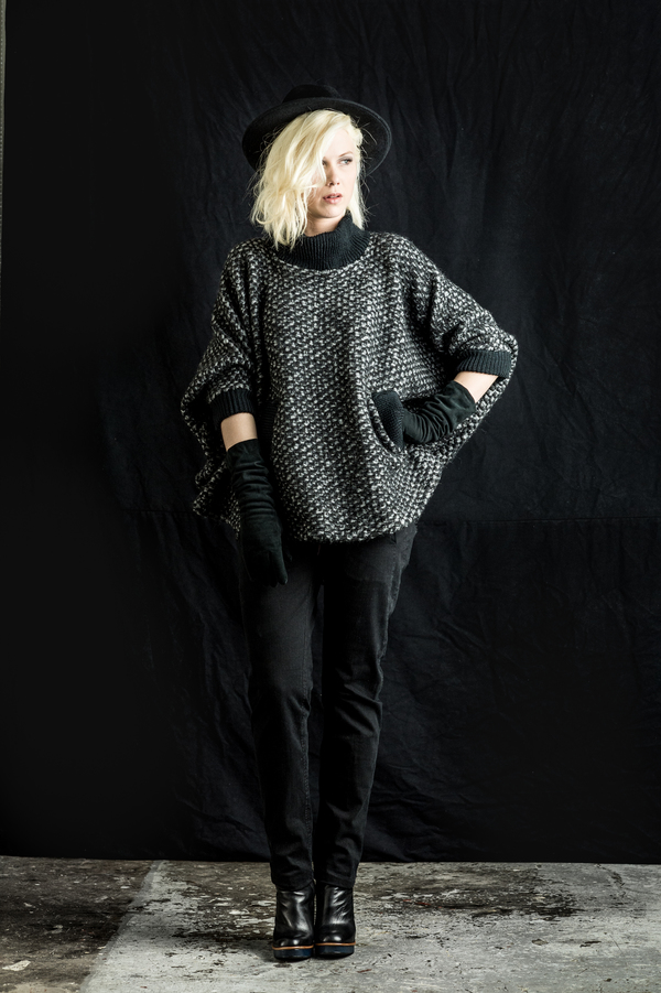 Bodybag by Jude Clothing 'Dream' cape Bodybag by Jude Clothing 'Dream' cape