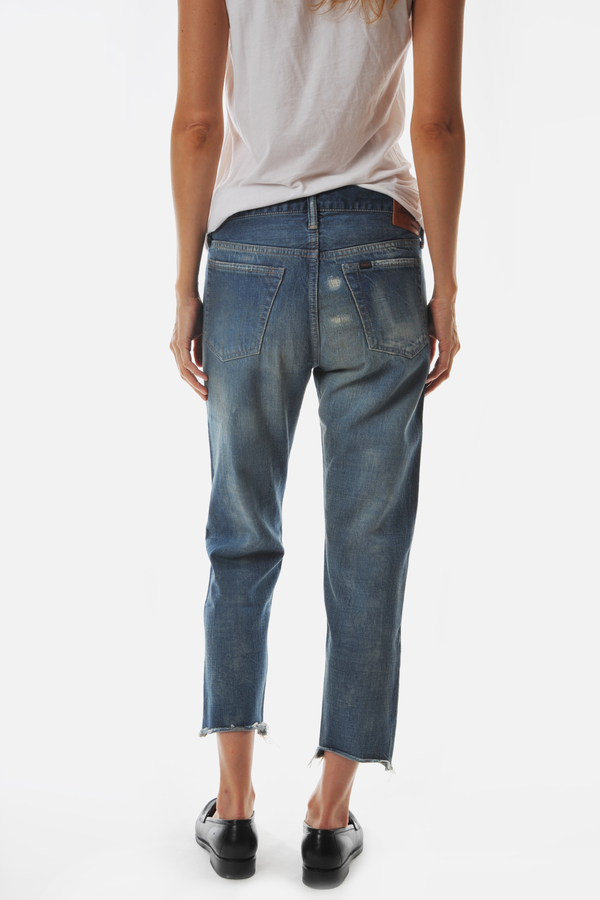 Used Repair Narrow Tapered Cut Jeans by Chimala Used Repair Narrow Tapered Cut Jeans by Chimala