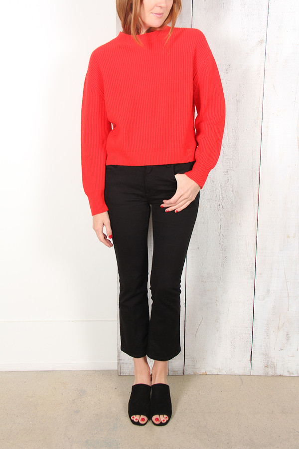 SEA RIBBED CASHMERE CREWNECK SWEATER SEA RIBBED CASHMERE CREWNECK SWEATER
