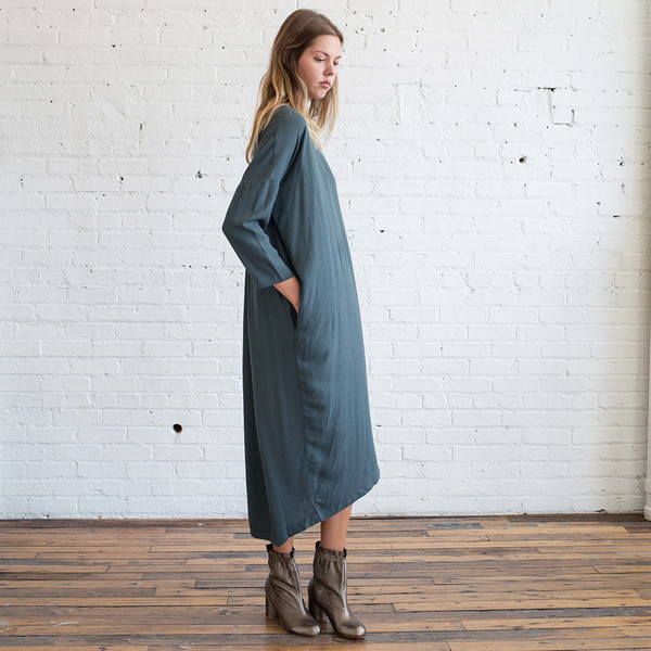 Black Crane Pleated Cocoon Dress Black Crane Pleated Cocoon Dress