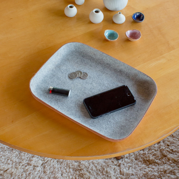 Unisex Graf & Lantz Large KAWABON Tan Leather & Granite Felt Tray Unisex Graf & Lantz Large KAWABON Tan Leather & Granite Felt Tray