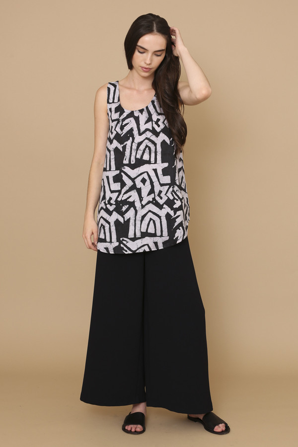 Osei-Duro Runa Tank in Labyrinth Osei-Duro Runa Tank in Labyrinth