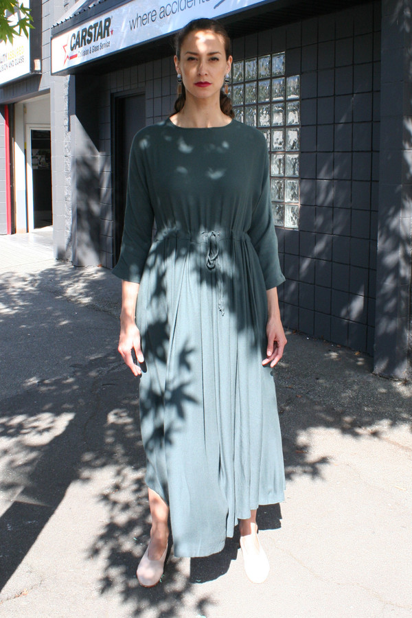 BLACK CRANE PLEATED DRESS BLACK CRANE PLEATED DRESS