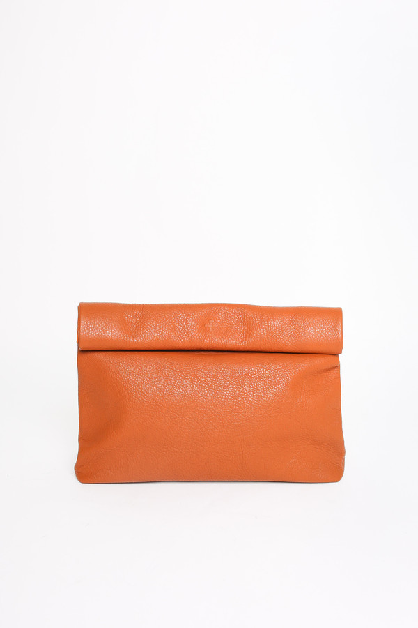 Marie Turnor Lunch clutch in pebble whiskey Marie Turnor Lunch clutch in pebble whiskey